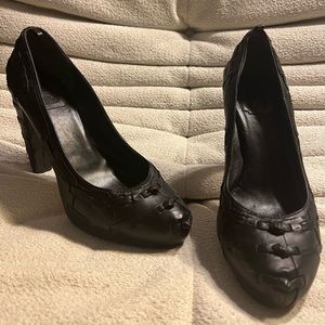 Vintage Dior Pumps (need repair)
